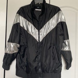 jacket silver , black oversized